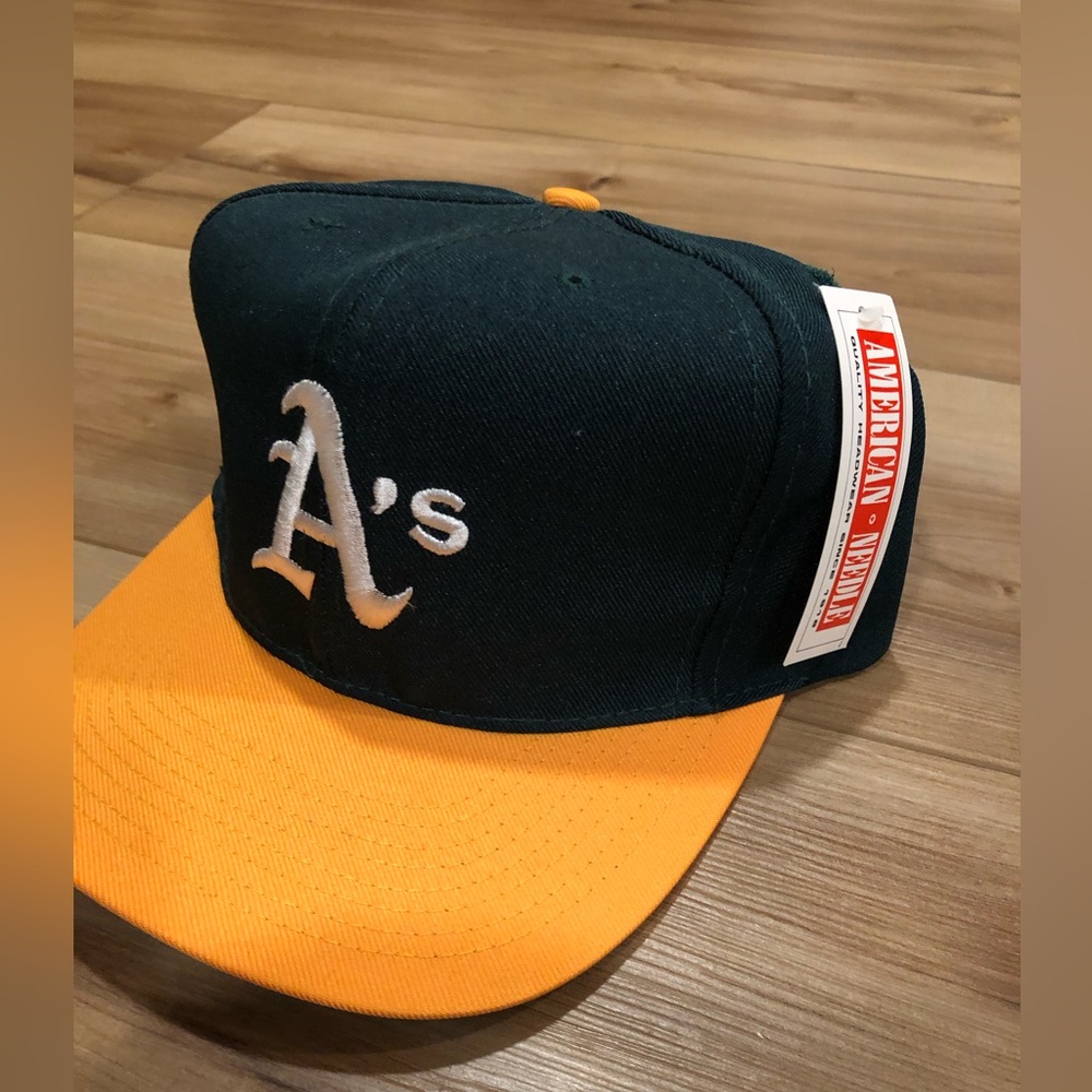 Amicable Needle Oakland A’s SnapBack